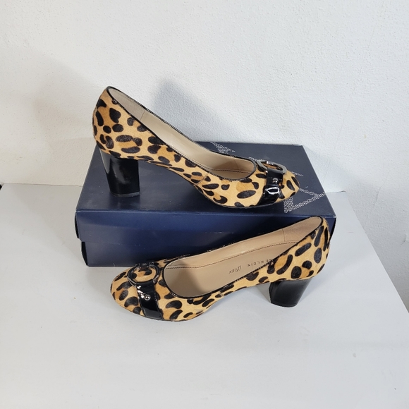 Womans Anne Klein iFlex Leopard Print Cow Fur 2.5Inch Pumps Size 7Med - Picture 8 of 16
